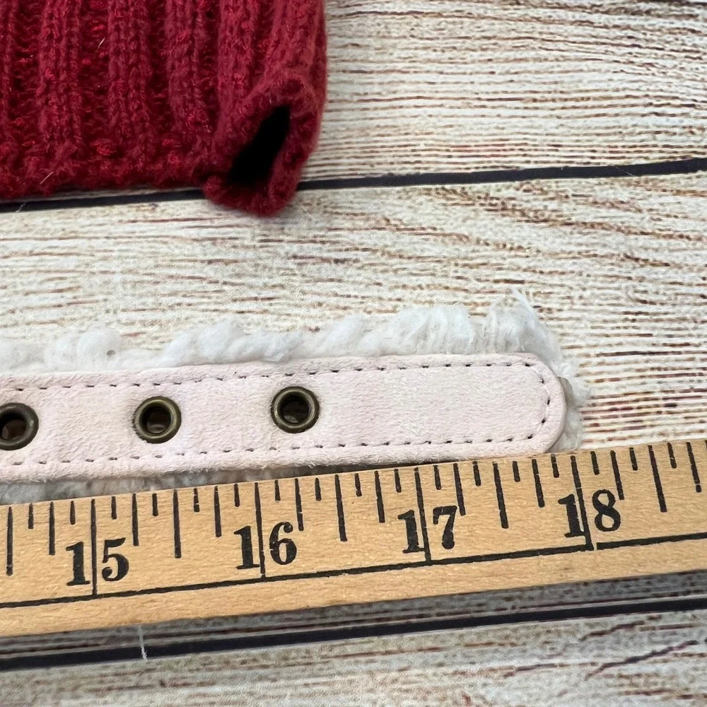 Koolaburra by UGG Red Knit‎ Dog Sweater & Collar  Bundle